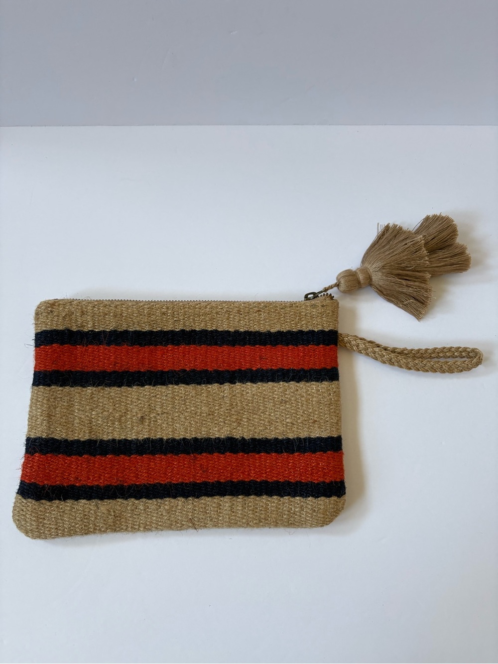 J.Jill‎ Natural Jute Wristlet Clutch Tassel Zipper Closure Resort Cruise Coastal